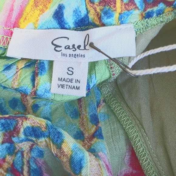 Easel Colorful Floral Puff Sleeve Blouse Size Small - Picture 3 of 6